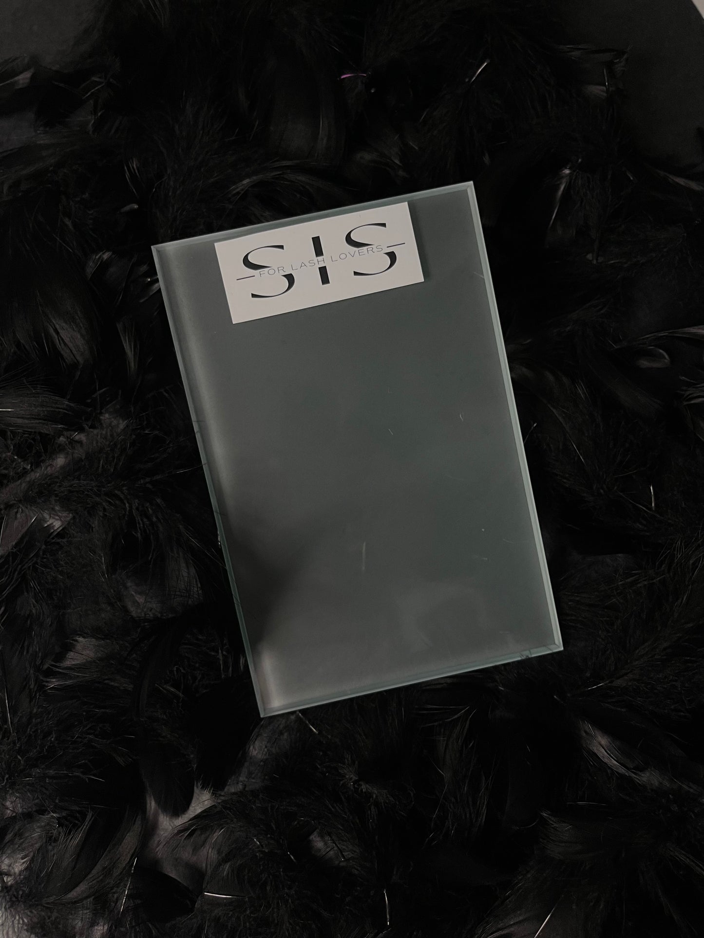 Stiklinė blakstienų paletė